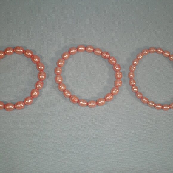 Vintage Pink Genuine Freshwater Pearl Bracelet 3 strands - Picture 3 of 3